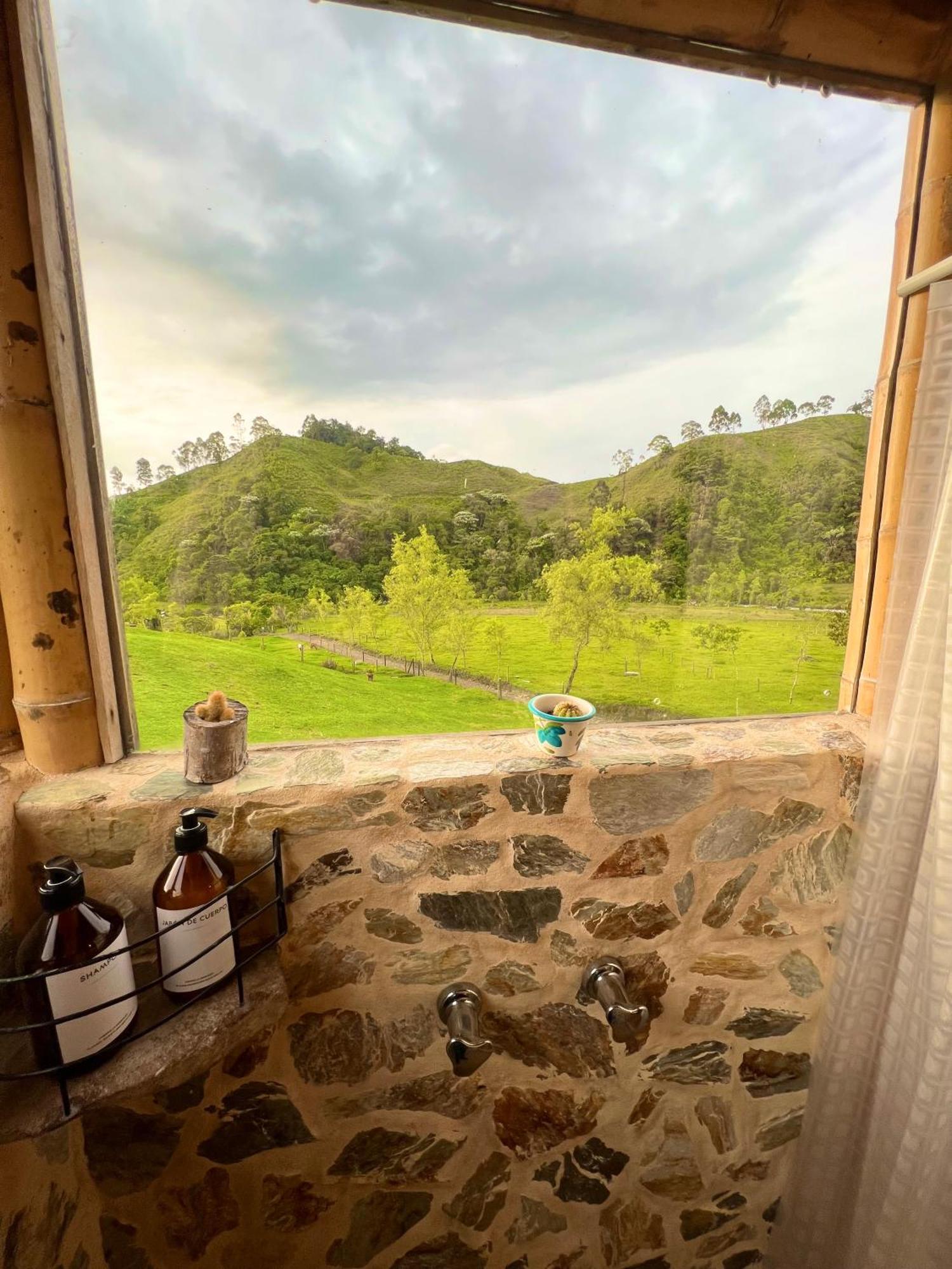 Glamping La Herradura Santa Rosa de Cabal Exterior foto
